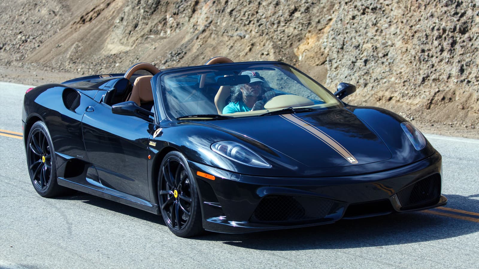 Ferrari 16M