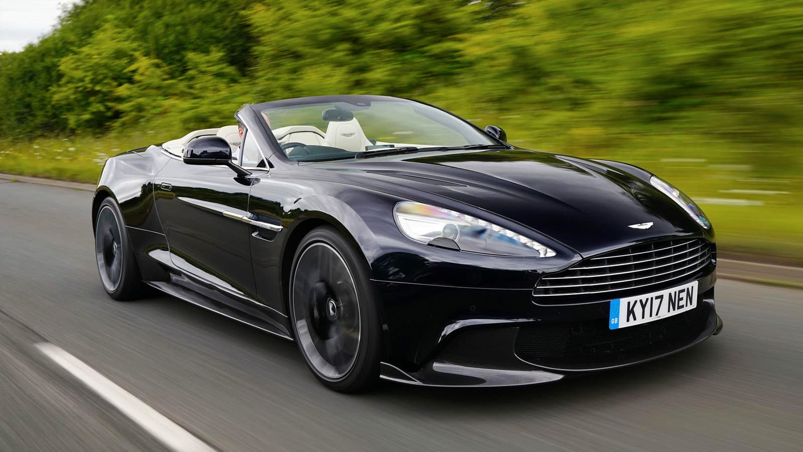 Aston Martin Vanquish S Volante