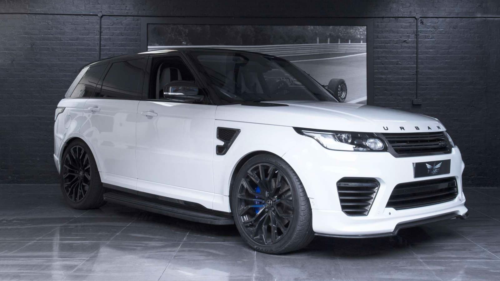 Range Rover Sport SVR URBAN Edition