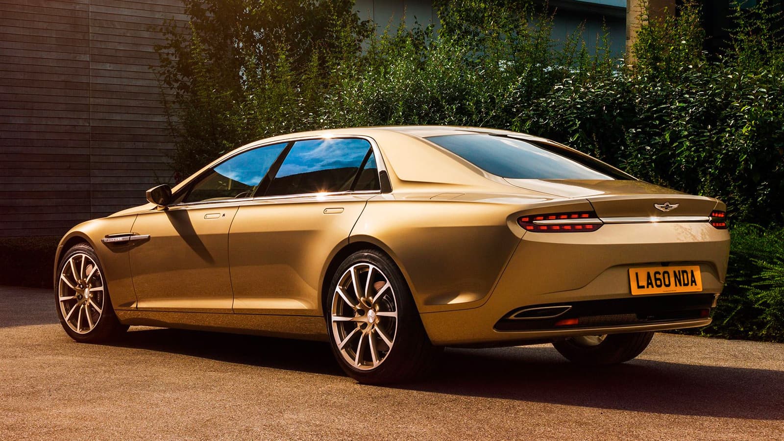 Aston Martin Lagonda Taraf