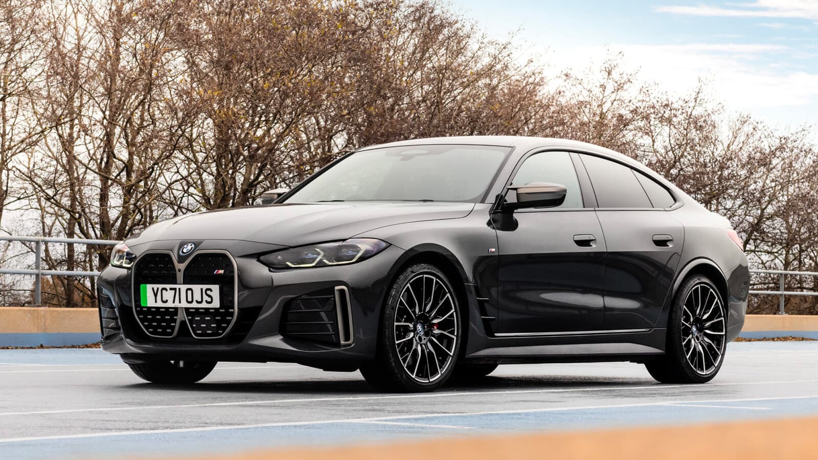 BMW i4