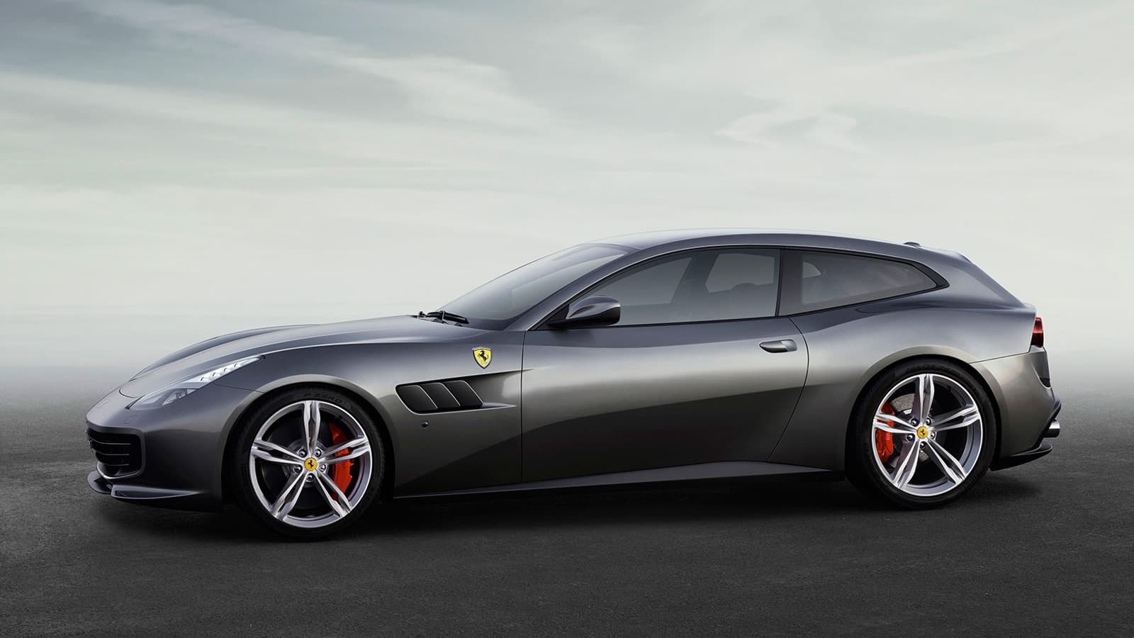 Ferrari GTC4 Lusso T